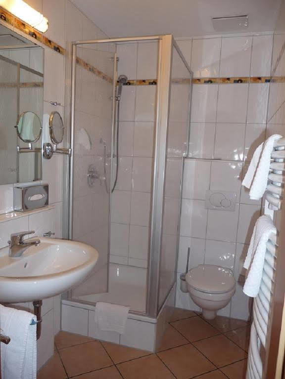 Zum Waldhorn Hotel Peterstal Luaran gambar
