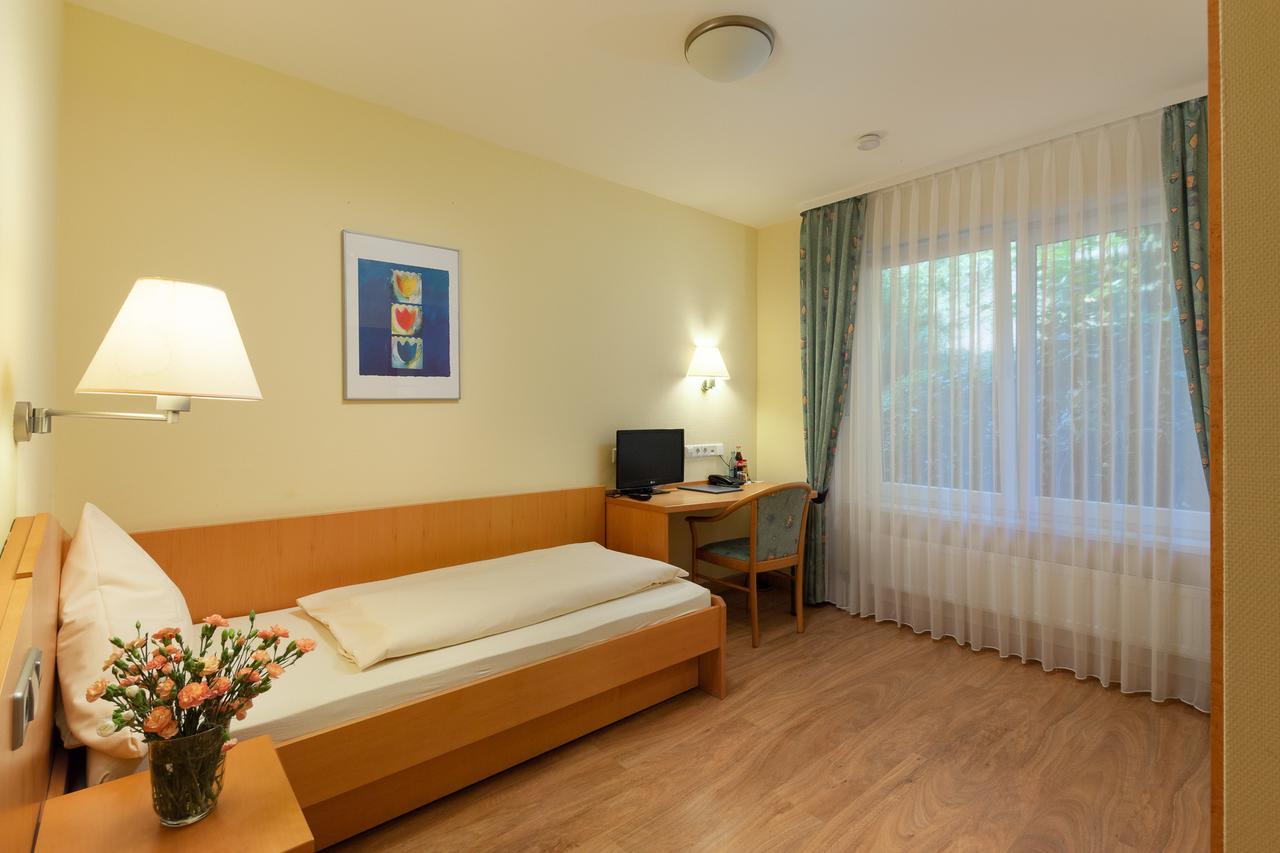 Zum Waldhorn Hotel Peterstal Luaran gambar